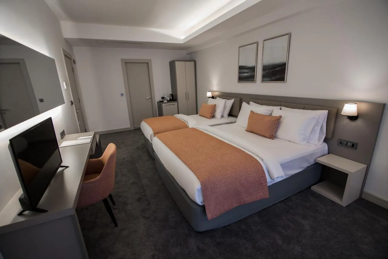 Dovv Hotel Business Gaziemir Türkei